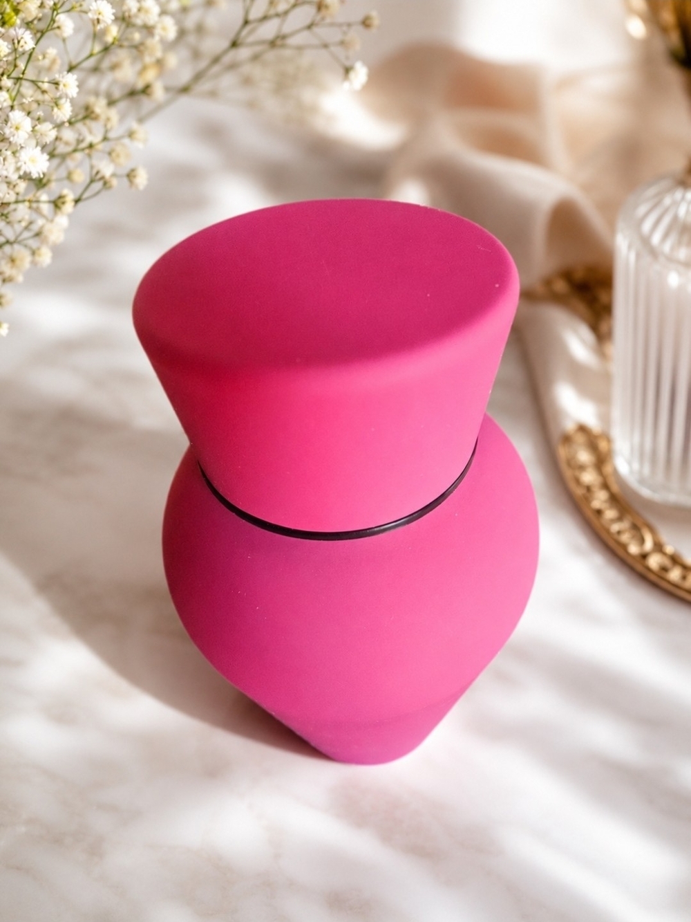 Miu Miu Bright Pink 12 FL OZ Stainless Steel/Silicone Water Bottle NEW GWP - Picture 3 of 4